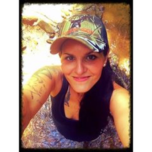 Meet your Posher, Jennifer - Picture 4 of 6